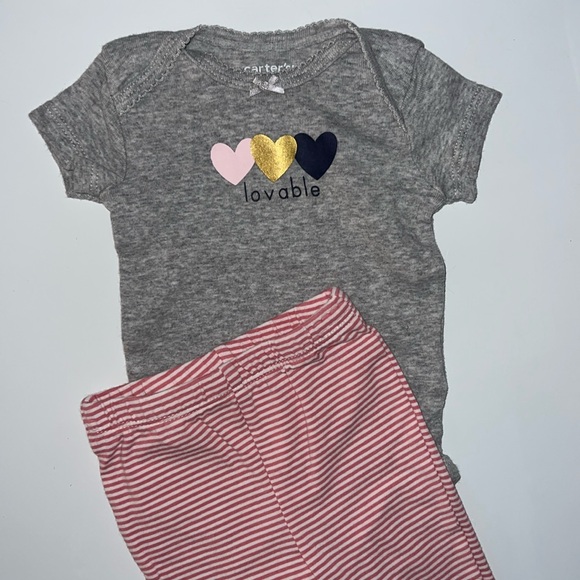 🛍CUTE LITTLE GIRLS OUTFIT SIZE 3 MONTHS 🛍 - Picture 1 of 7